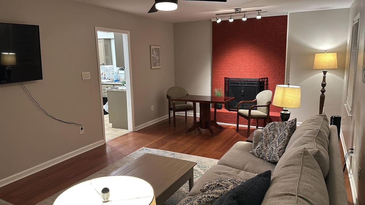 Photo of Livingroom in Piney Green