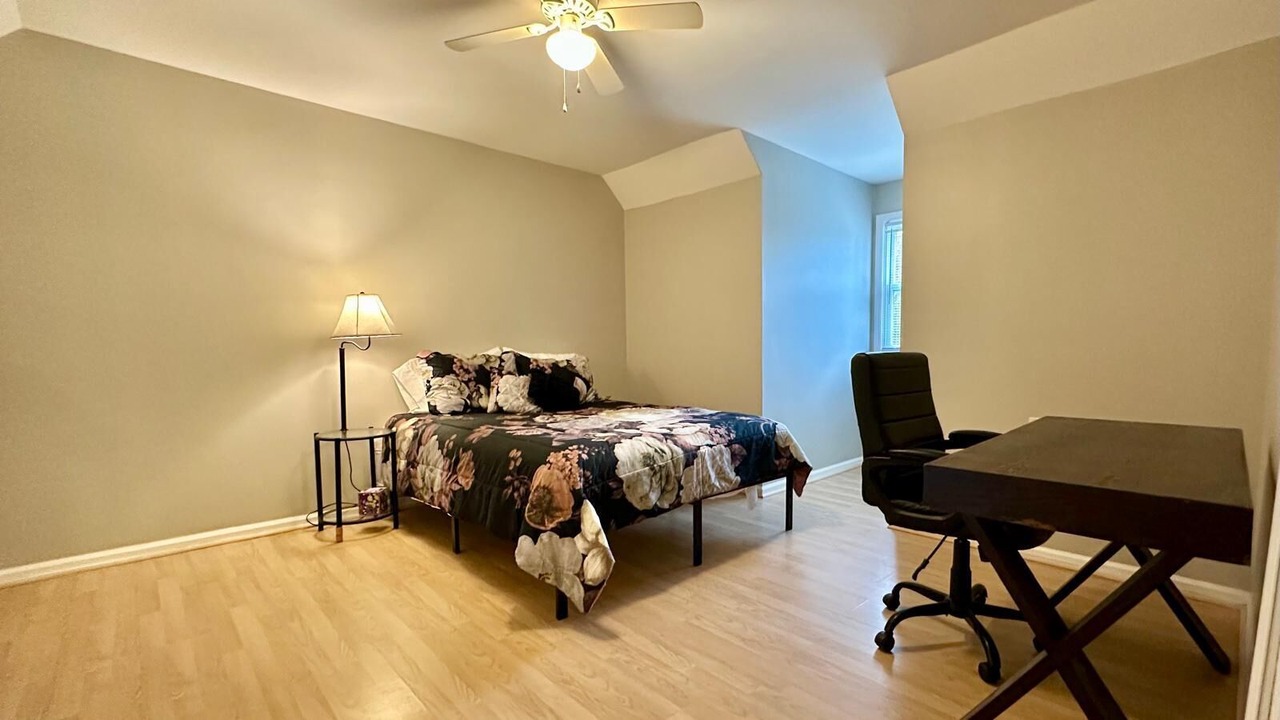 Photo of Bedroom in Piney Green