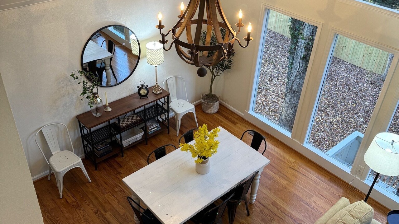 Photo of Livingroom in Raleigh