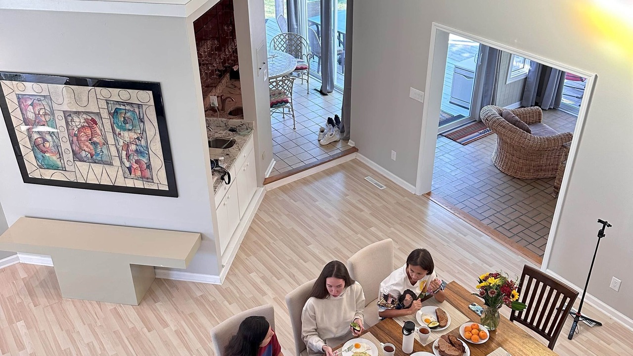 Photo of Livingroom in Huntersville