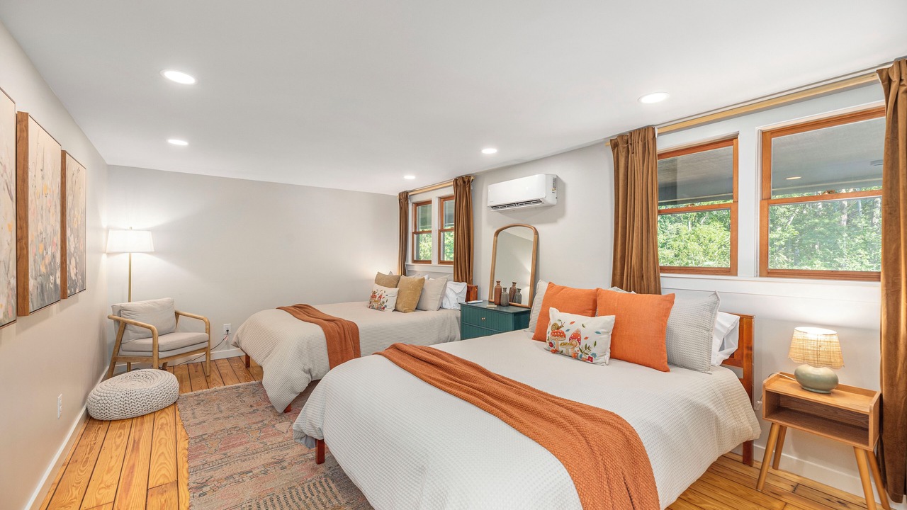 Photo of Bedroom in Alexander
