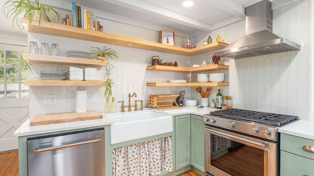 Photo of Kitchen in Alexander