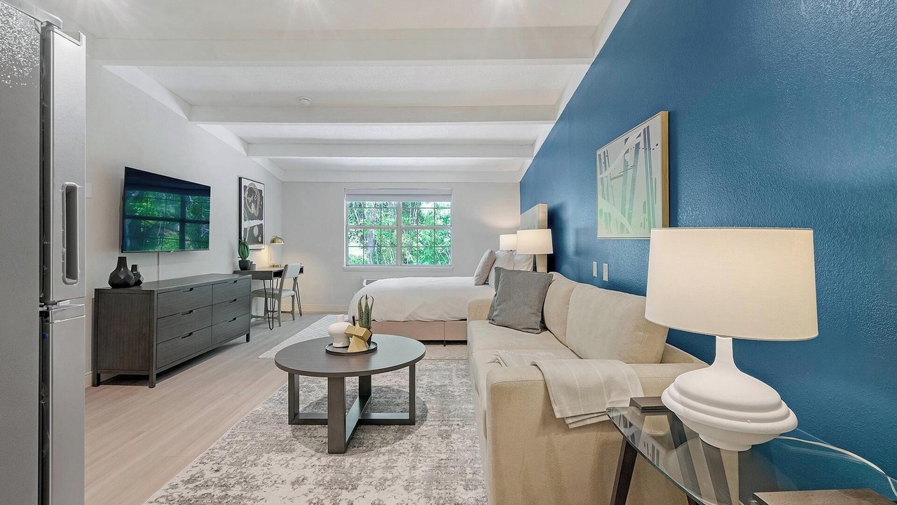 Photo of Livingroom in Northeast Raleigh