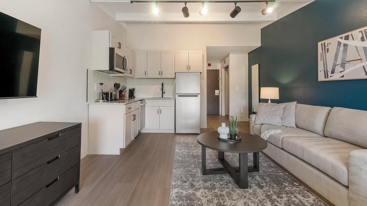 Photo of Livingroom in Northeast Raleigh