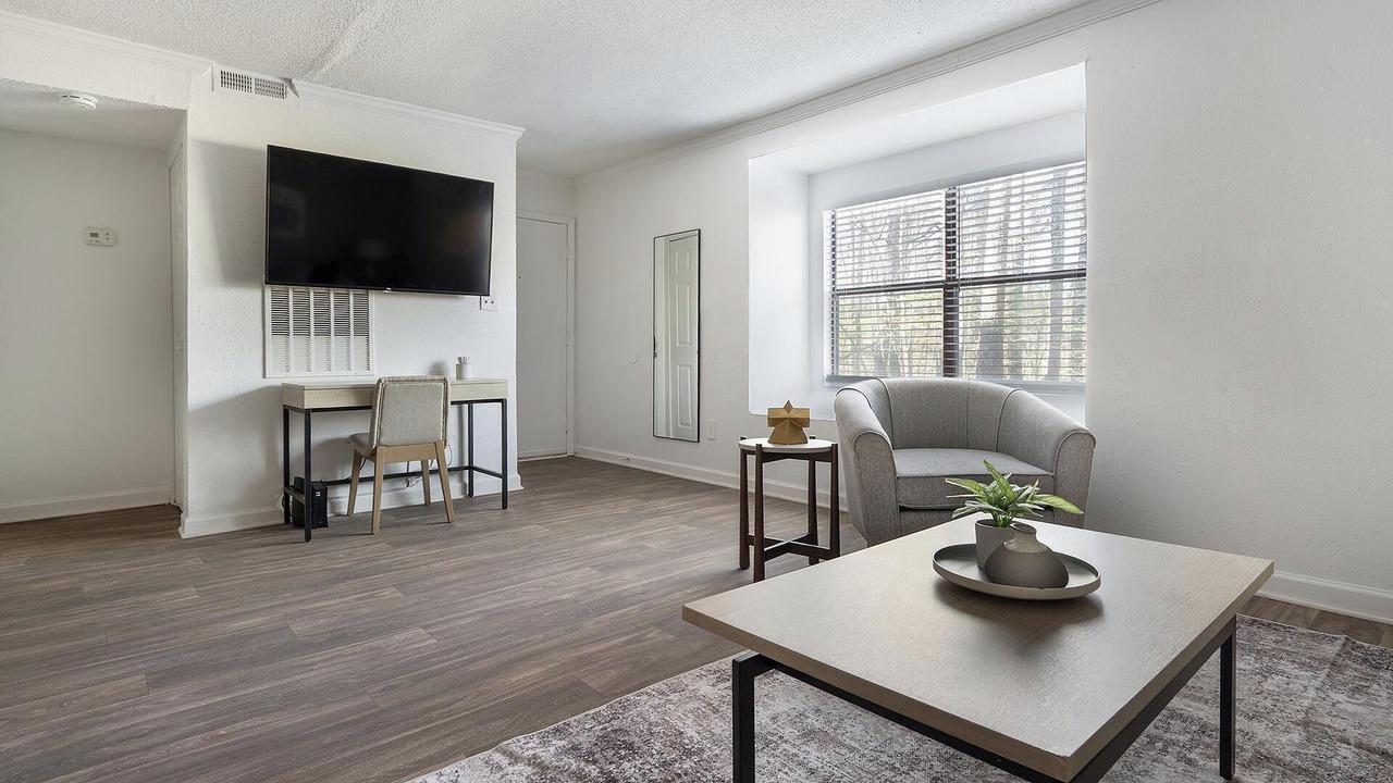 Photo of Livingroom in Winston - Salem