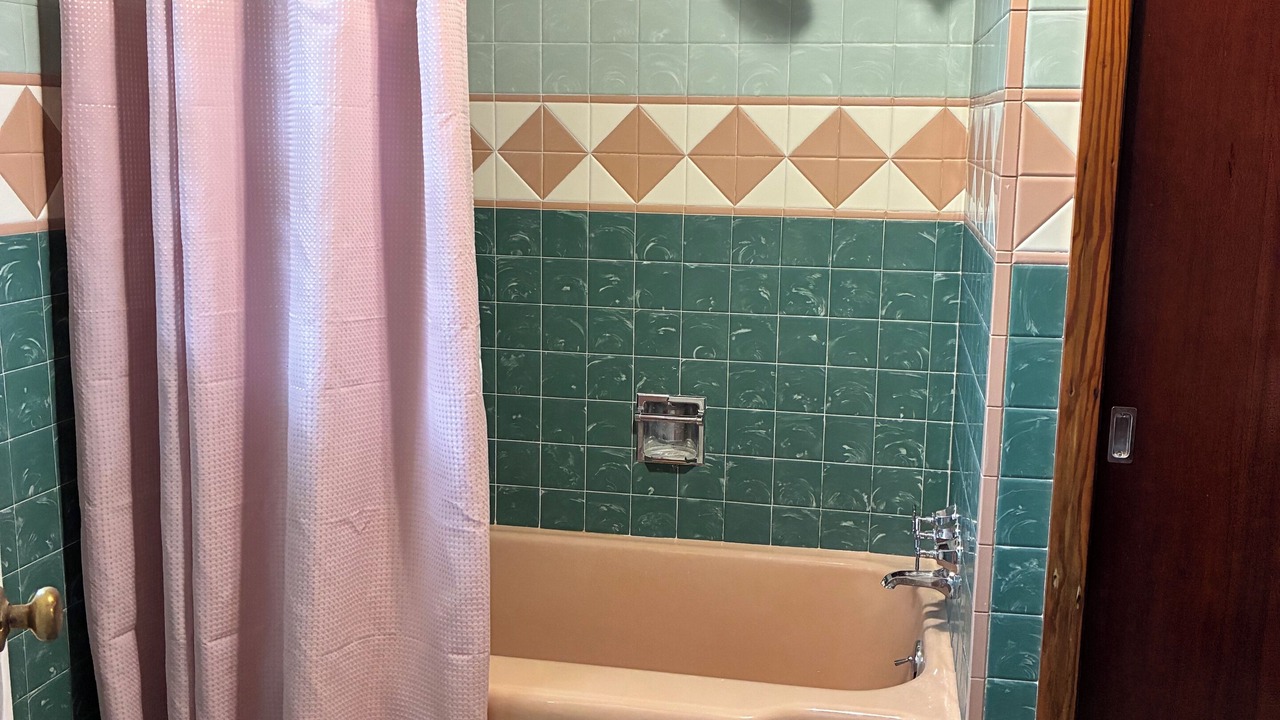 Photo of Bathroom in Thomasville