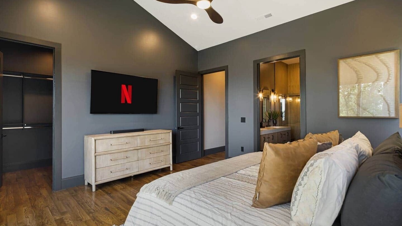 Photo of Bedroom in Tuxedo