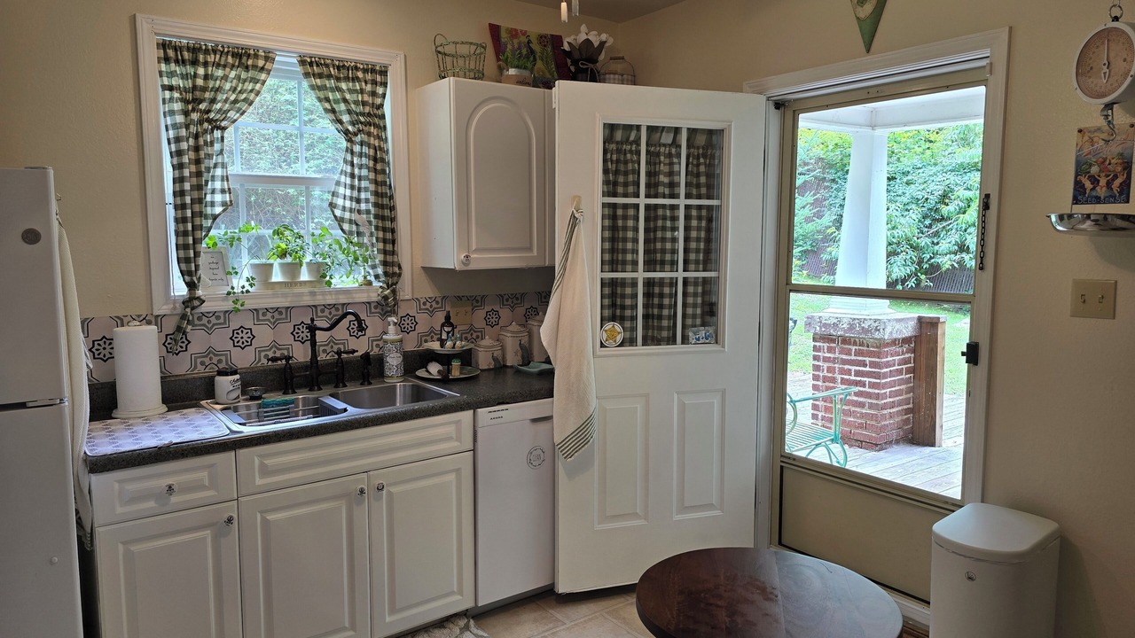 Photo of Kitchen in Burnsville