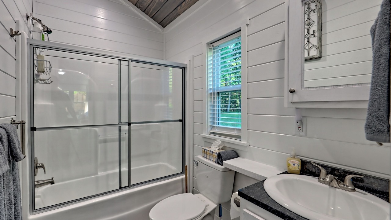 Photo of Bathroom in Franklin