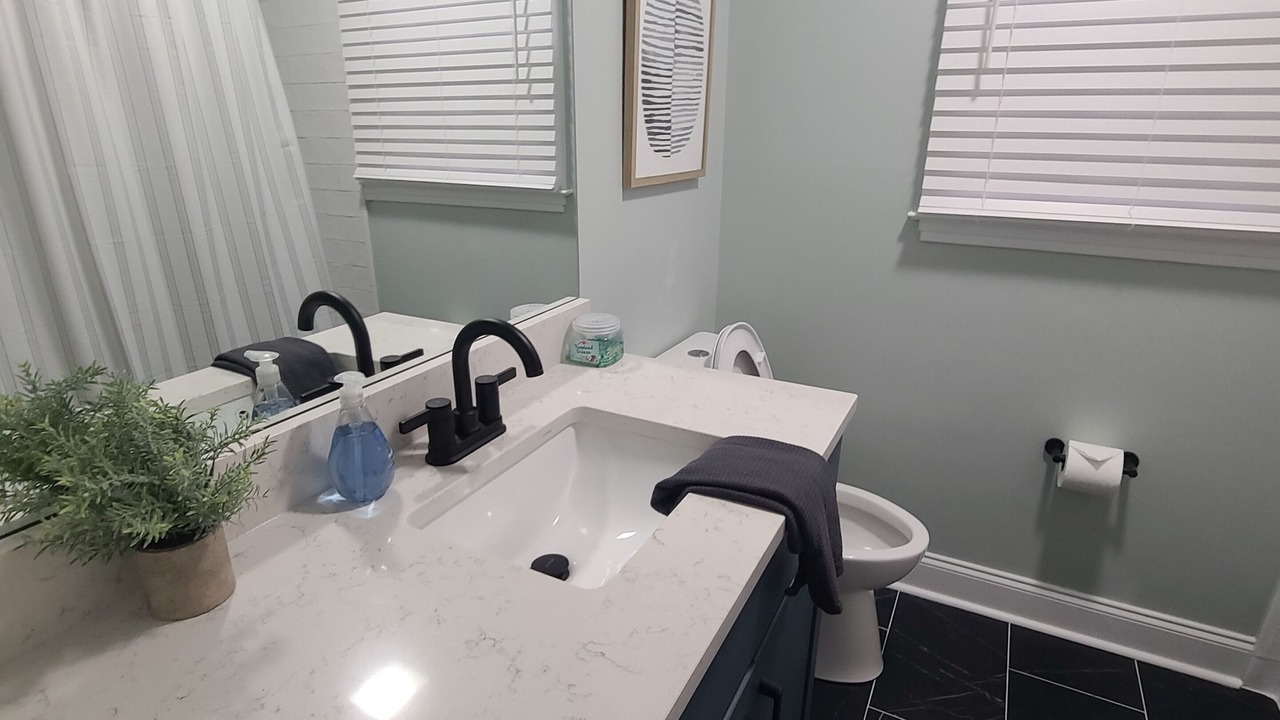 Photo of Bathroom in Sharon Woods