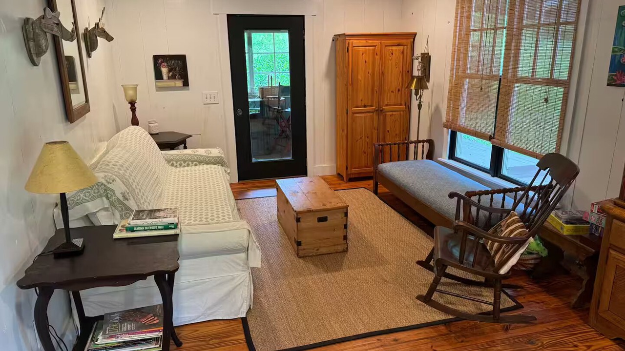 Photo of Livingroom in Franklin