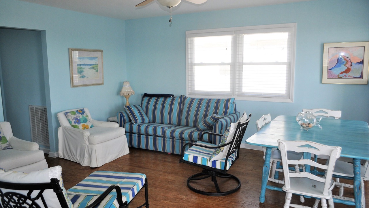 Photo of Livingroom in Surf City