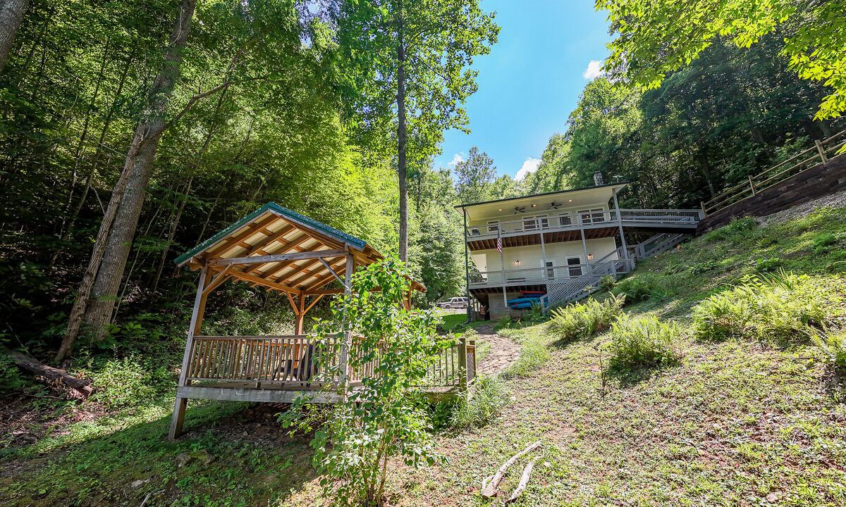 Photo of Outdoor in Robbinsville