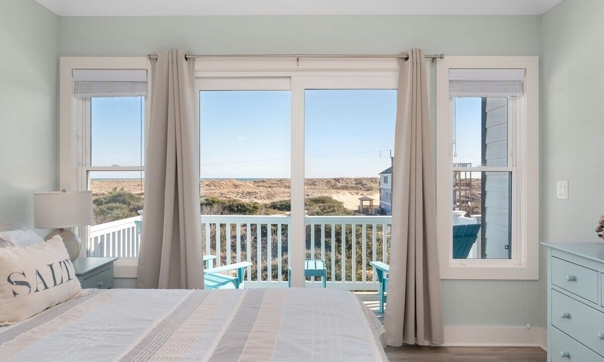 Photo of Bedroom in Carova Beach