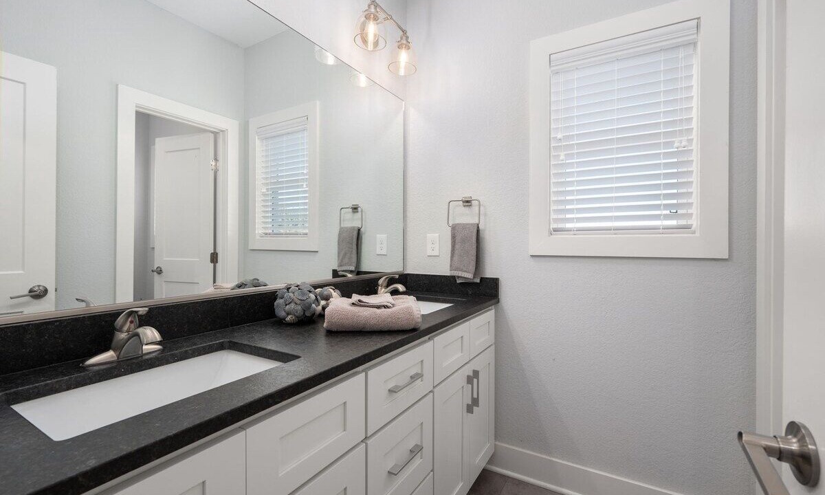 Photo of Bathroom in Carova Beach