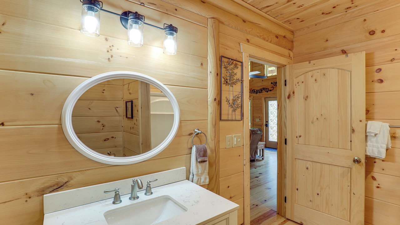 Photo of Bathroom in Frank