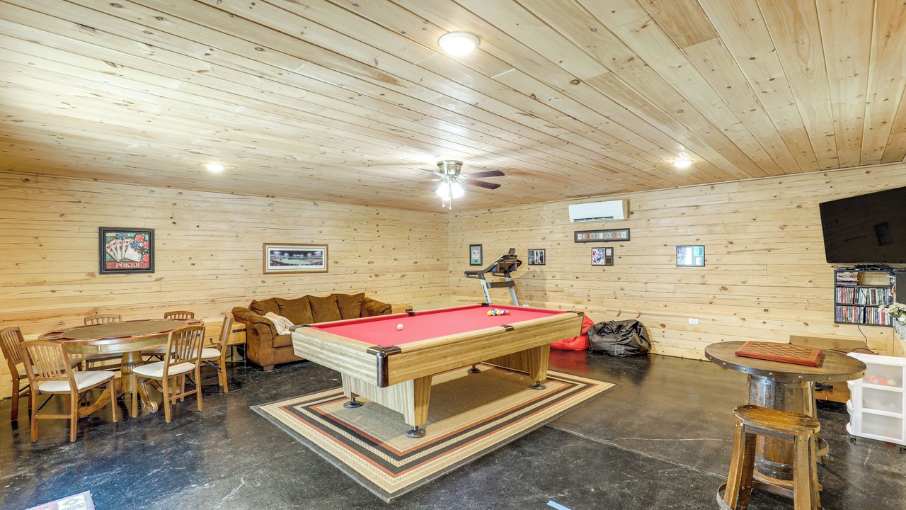 Photo of Bedroom in Frank