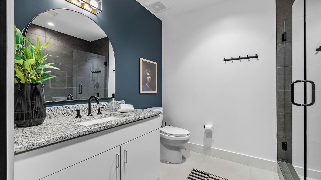 Photo of Bathroom in Historic Waverly
