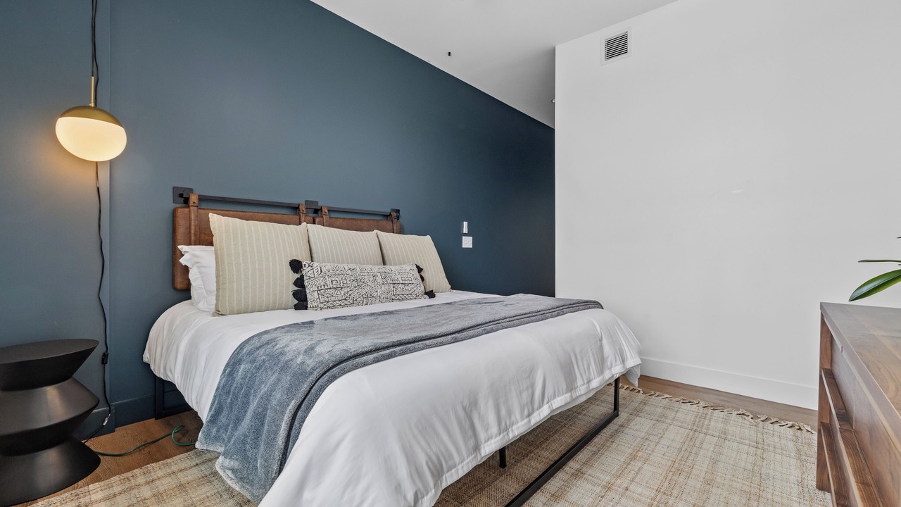 Photo of Bedroom in Historic Waverly