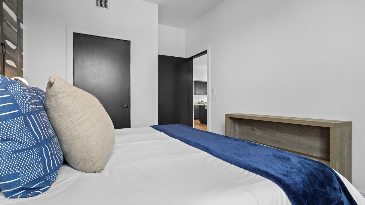 Photo of Bedroom in Historic Waverly
