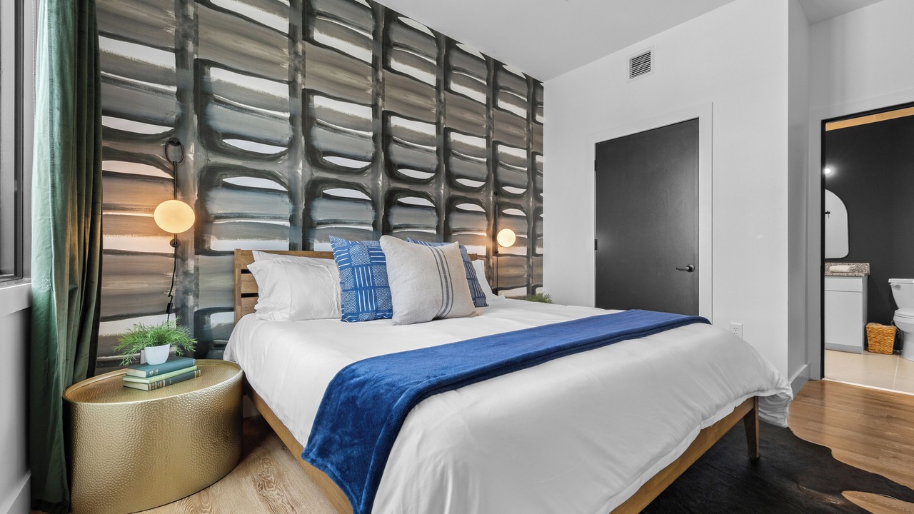 Photo of Bedroom in Historic Waverly