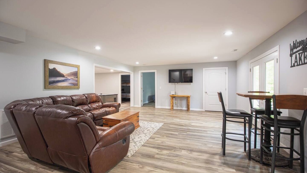 Photo of Livingroom in Morganton