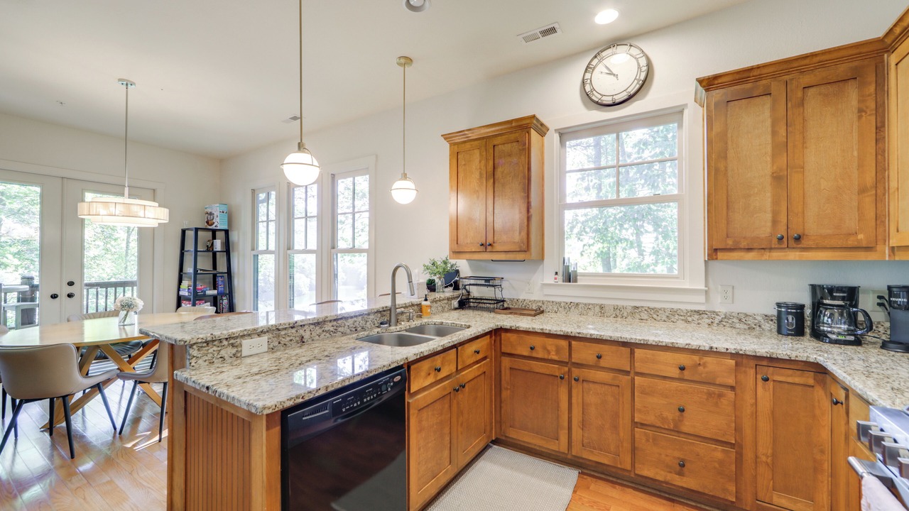 Photo of Kitchen in Bear Lake Reserve