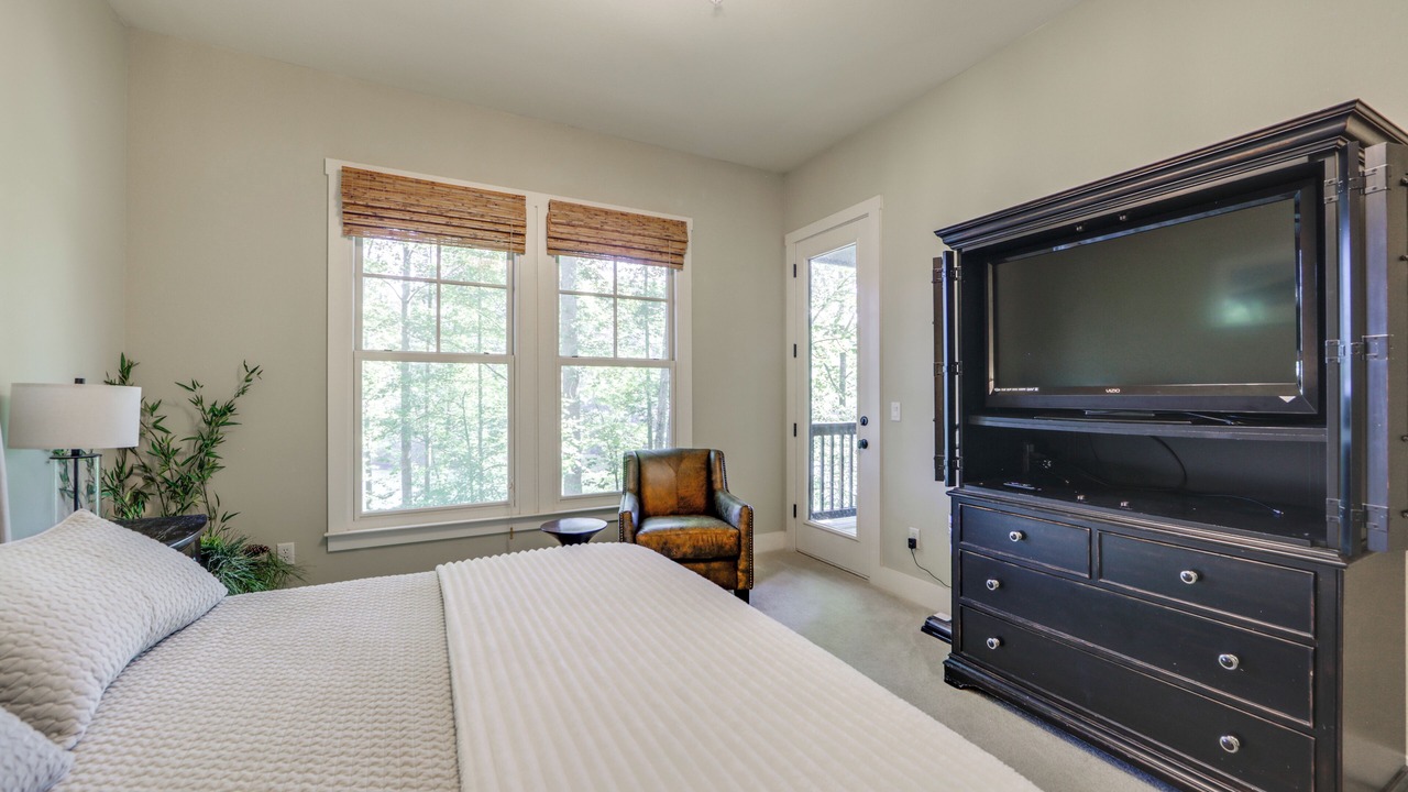 Photo of Bedroom in Bear Lake Reserve