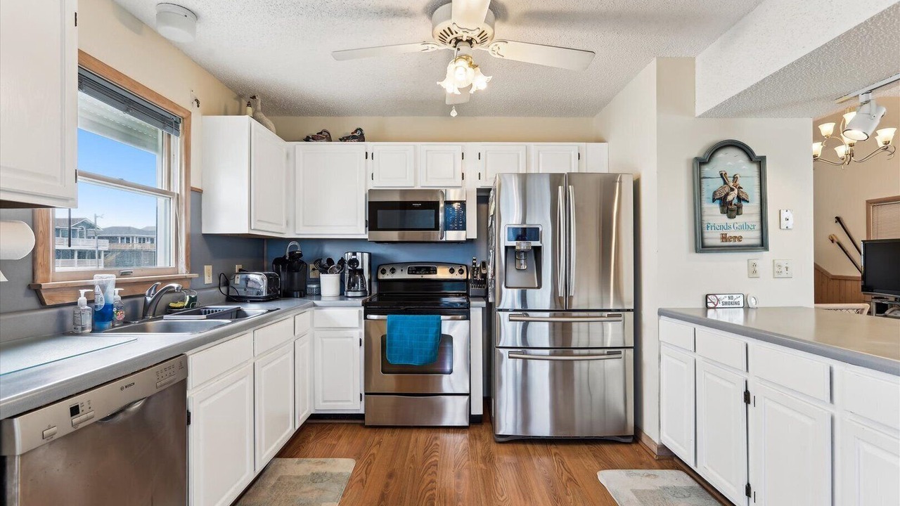 Photo of Kitchen in Sea Retreat