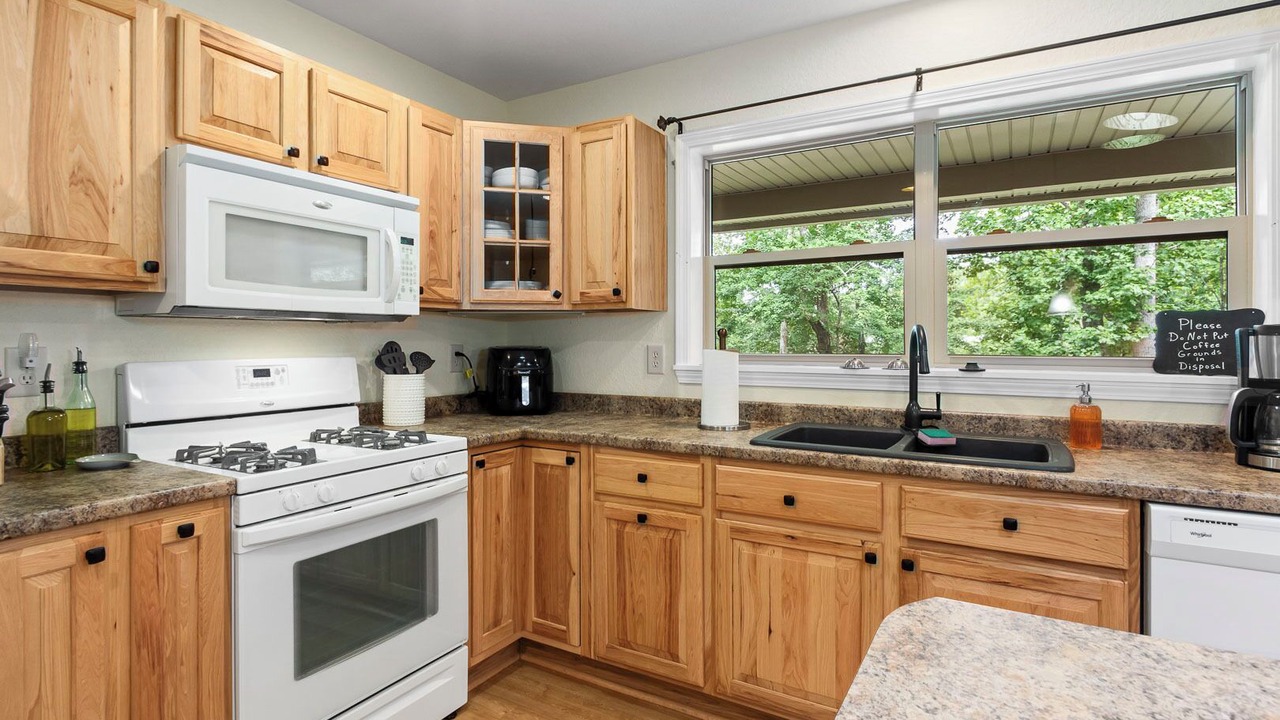 Photo of Kitchen in Brasstown