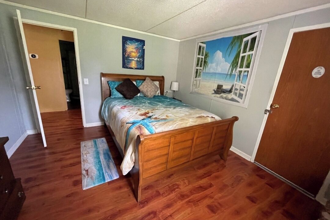 Photo of Bedroom in Carteret County