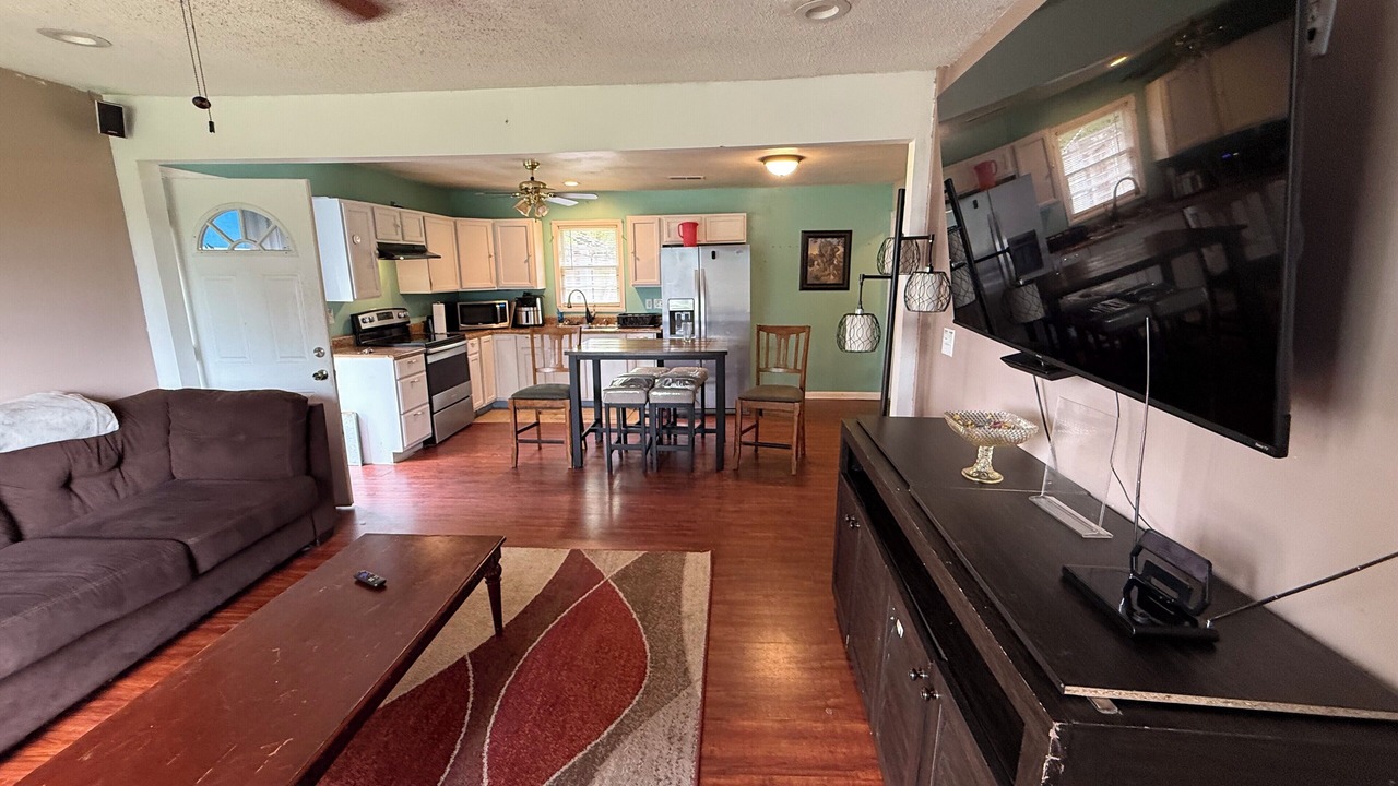 Photo of Livingroom in Kannapolis