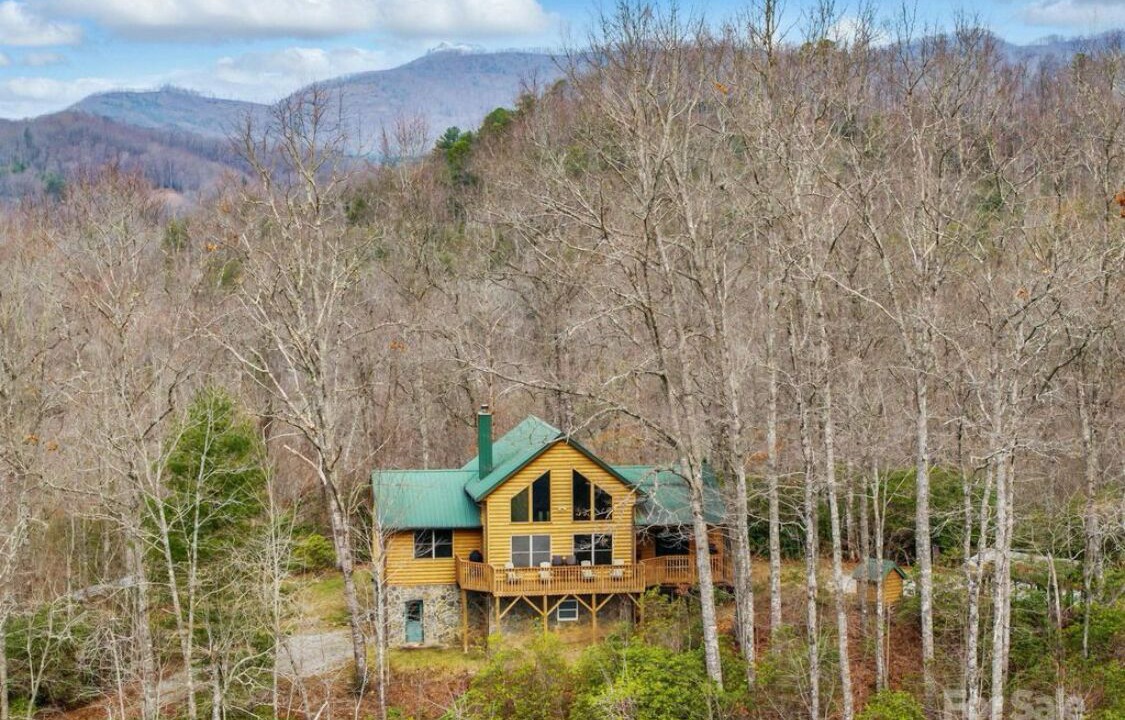 Photo of Outdoor in Lake Toxaway
