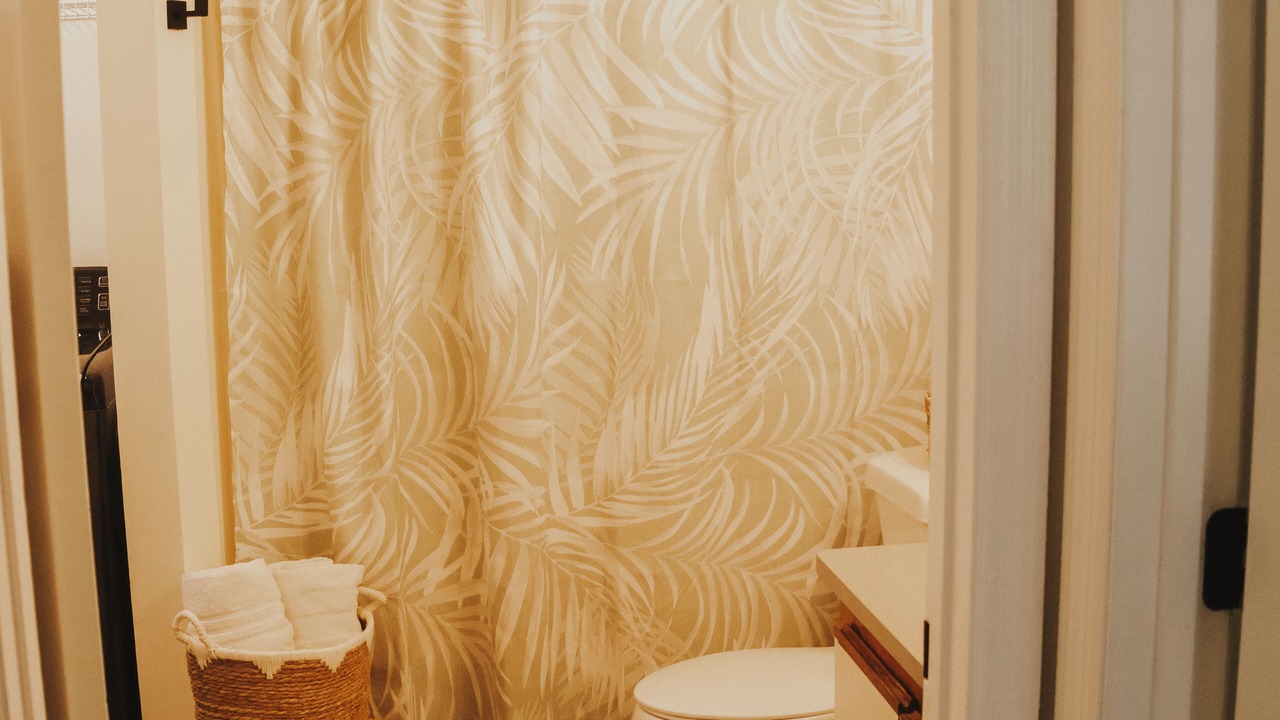 Photo of Bathroom in Whitemarsh Island