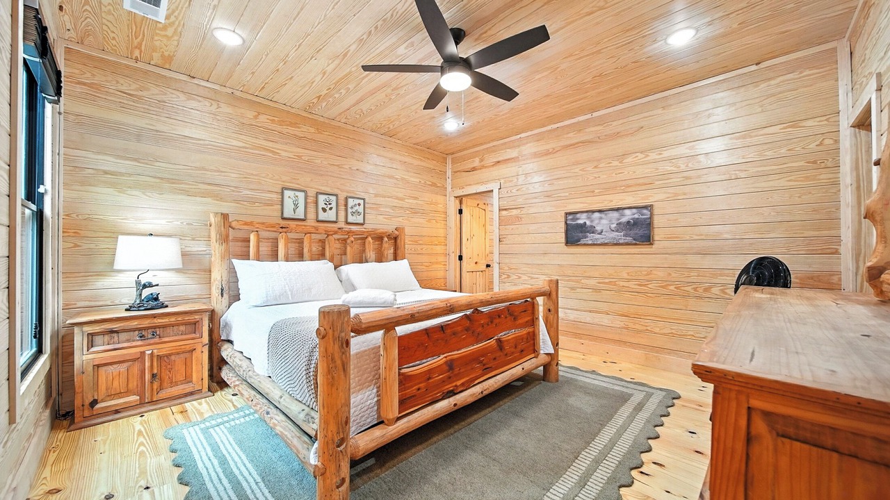 Photo of Bedroom in Morganton