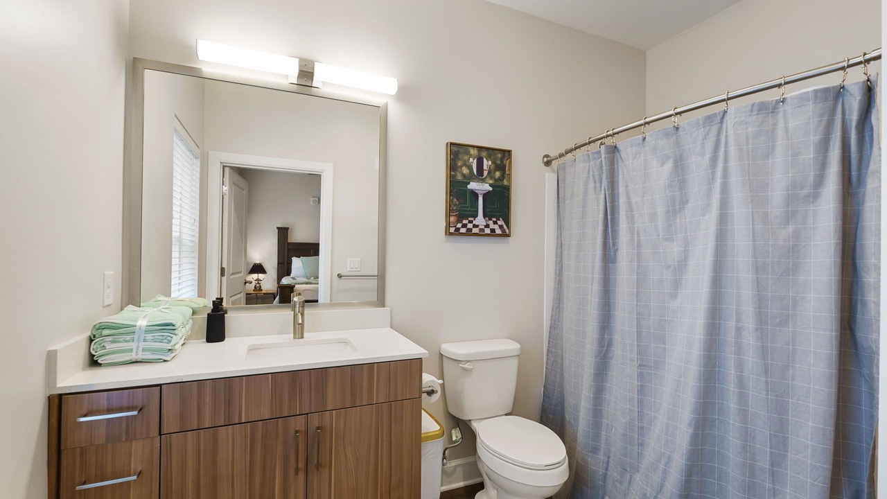 Photo of Bathroom in Eighth Avenue
