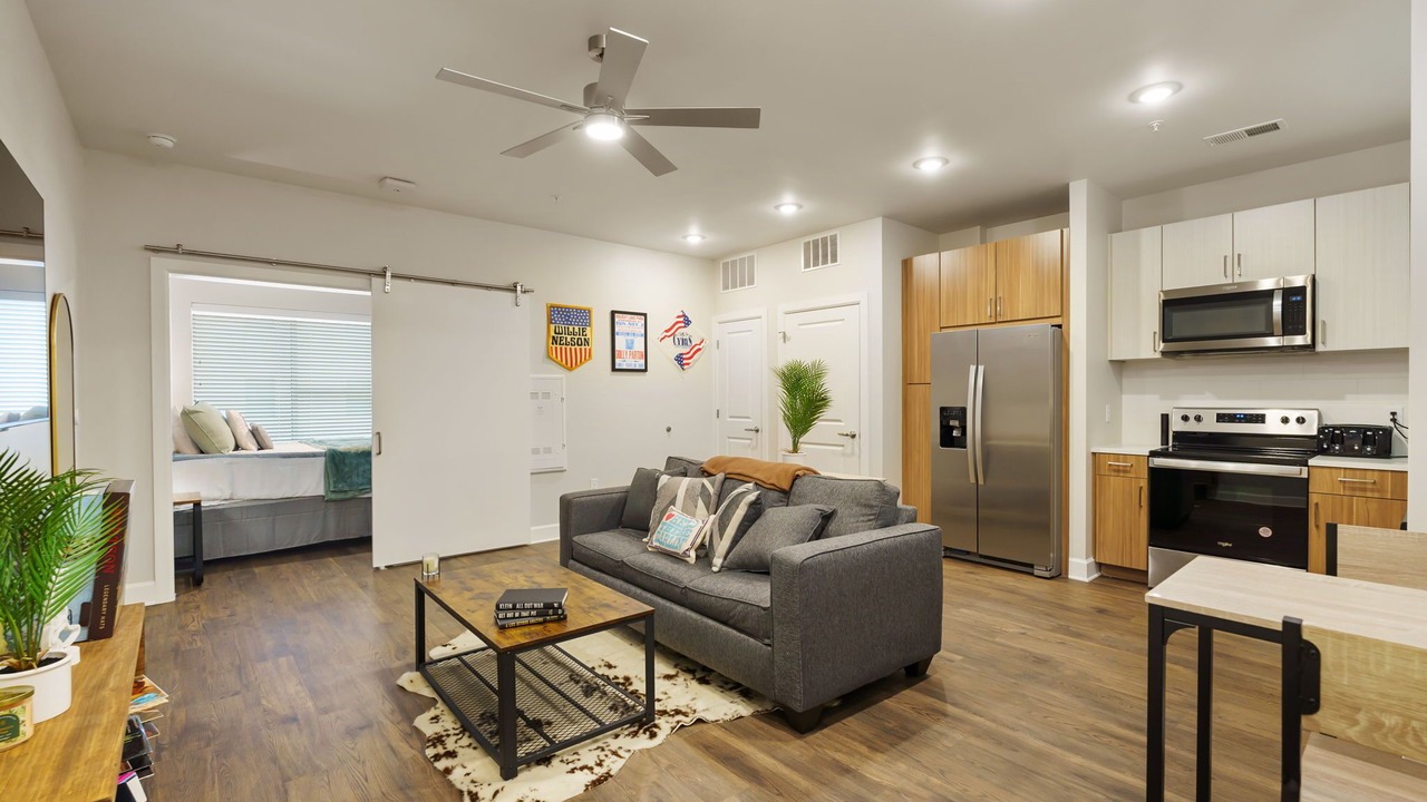 Photo of Livingroom in Eighth Avenue