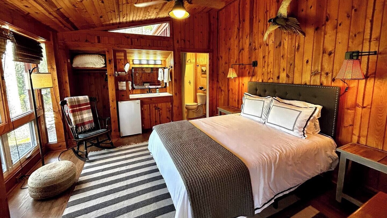 Photo of Bedroom in Scaly Mountain