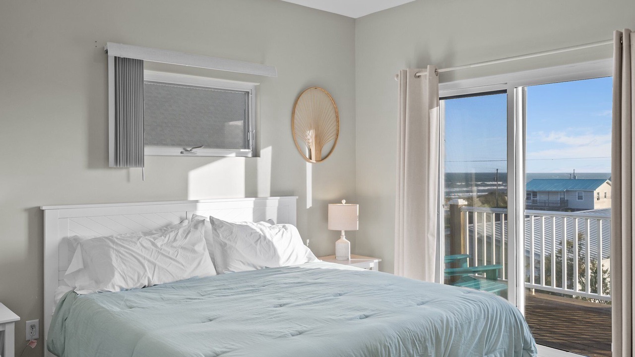 Photo of Patio Balcony in North Topsail Beach