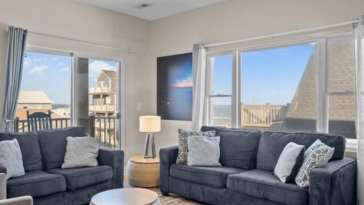 Photo of Bedroom in North Topsail Beach