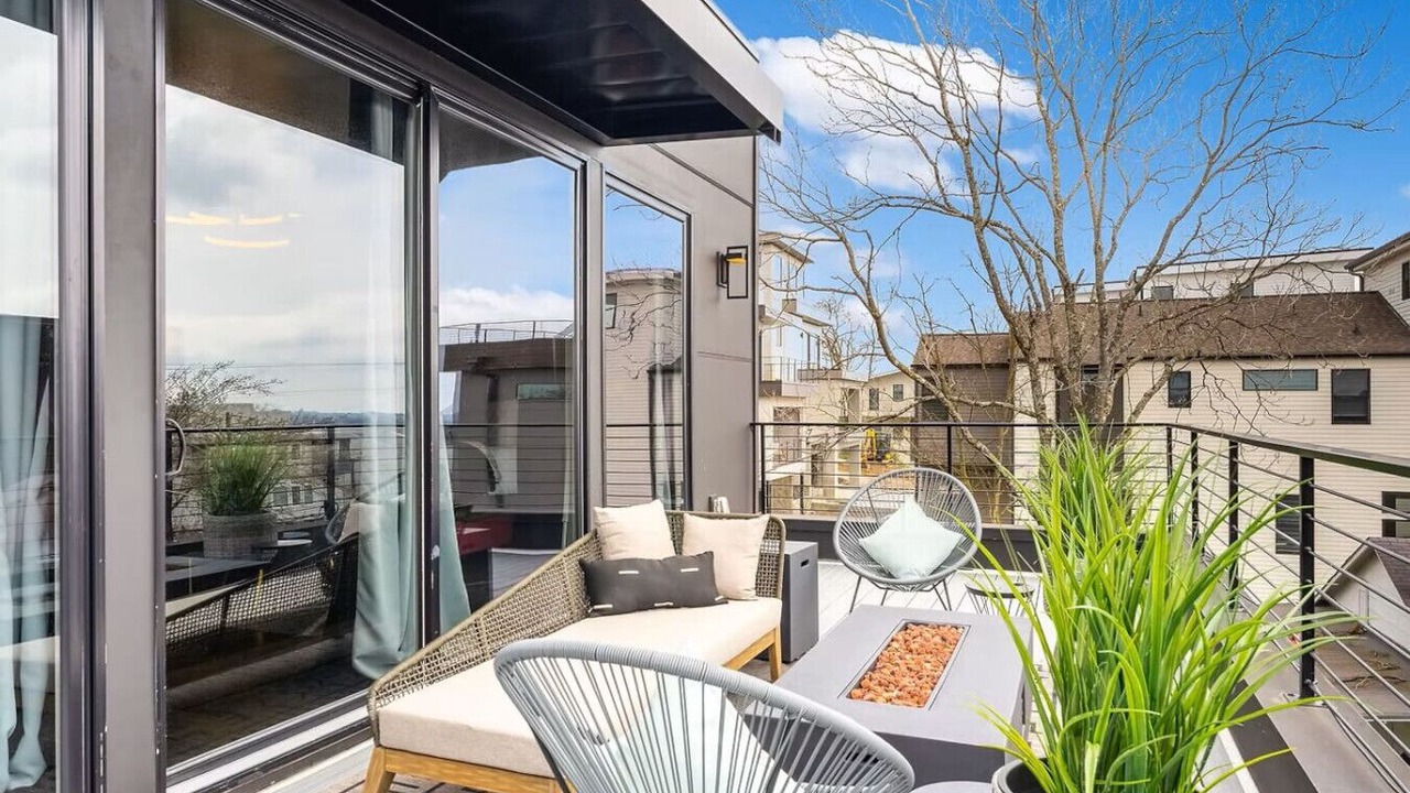 Photo of Patio Balcony in Talbot's Corner