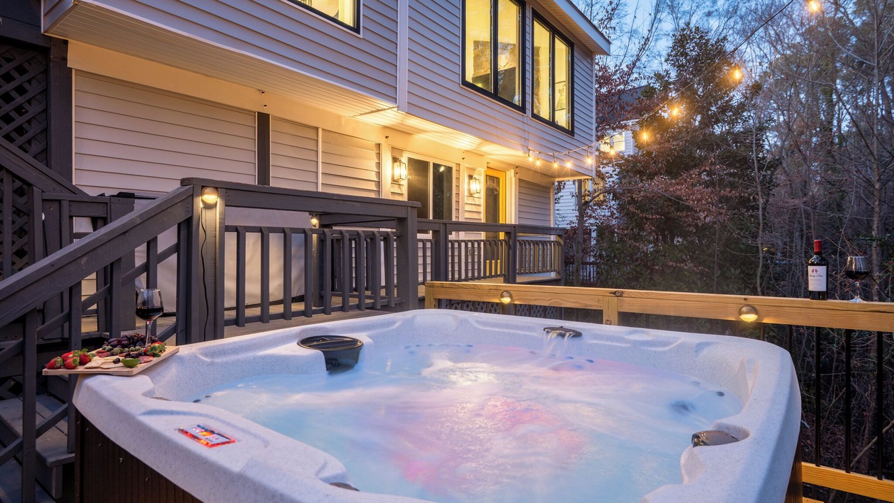 Photo of Outdoor in North Hills