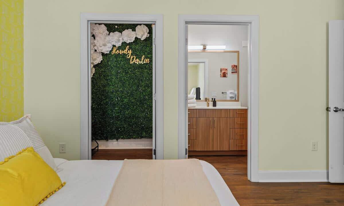 Photo of Bedroom in Eighth Avenue