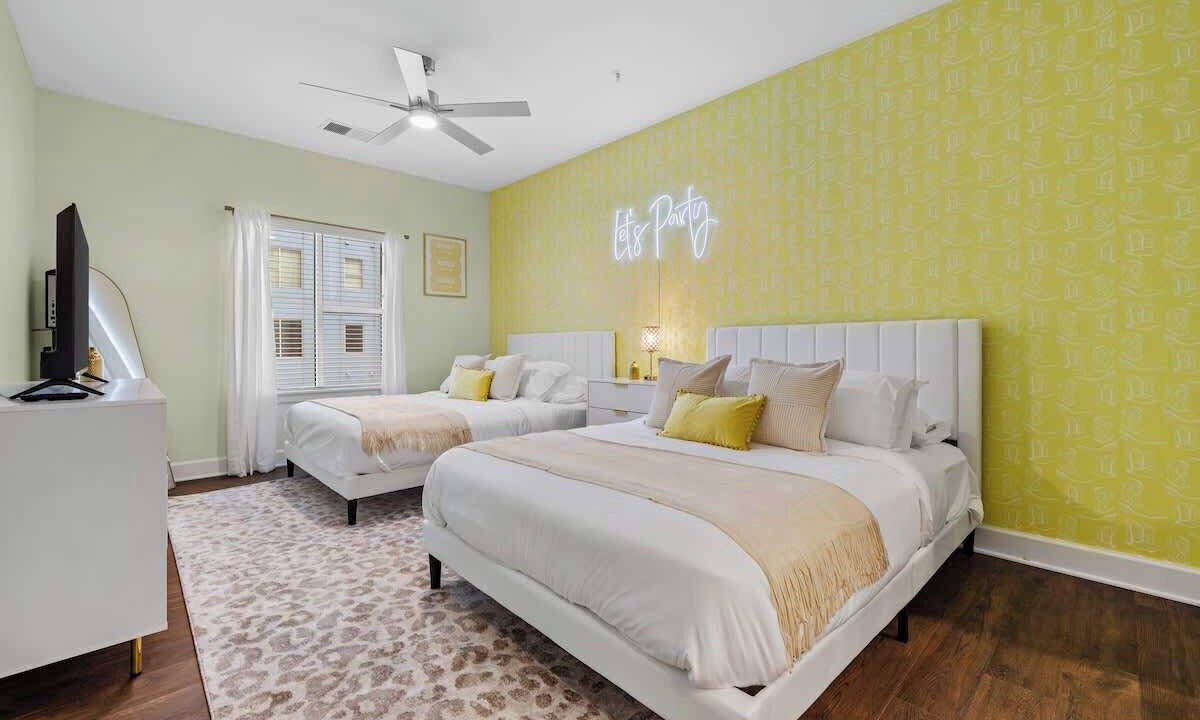Photo of Bedroom in Eighth Avenue