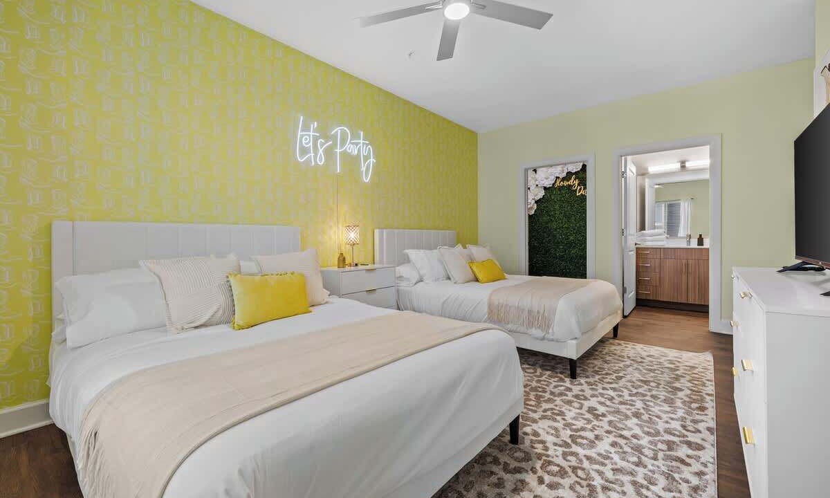 Photo of Bedroom in Eighth Avenue