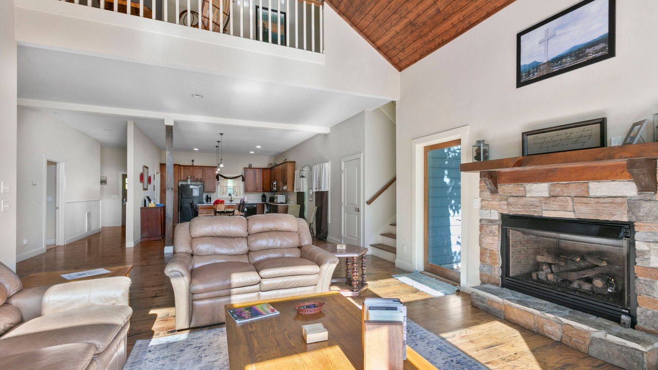 Photo of Livingroom in Lake Junaluska