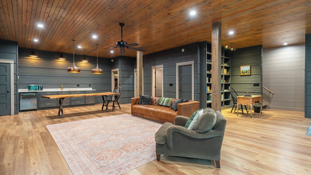 Photo of Livingroom in Burnsville