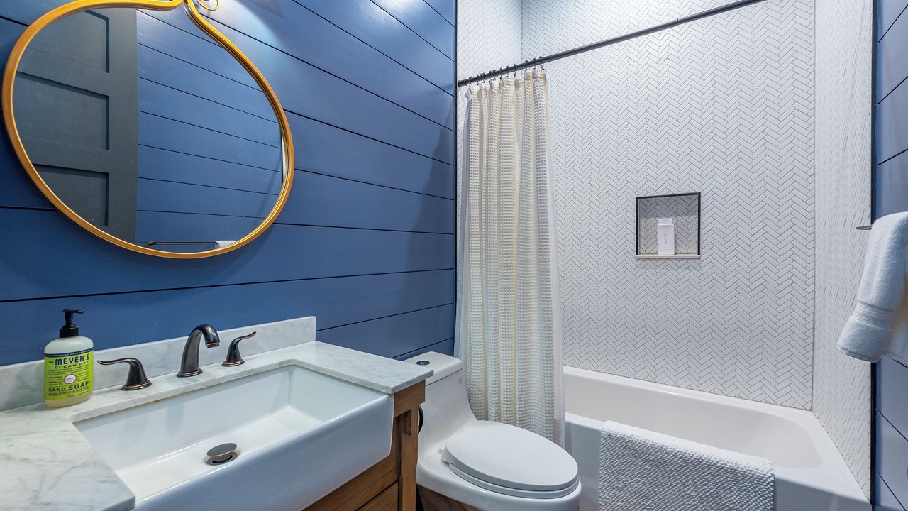 Photo of Bathroom in Burnsville