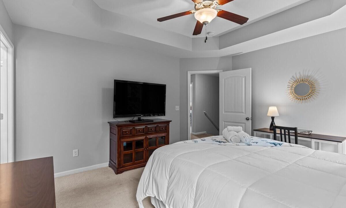 Photo of Bedroom in Myrtle Grove