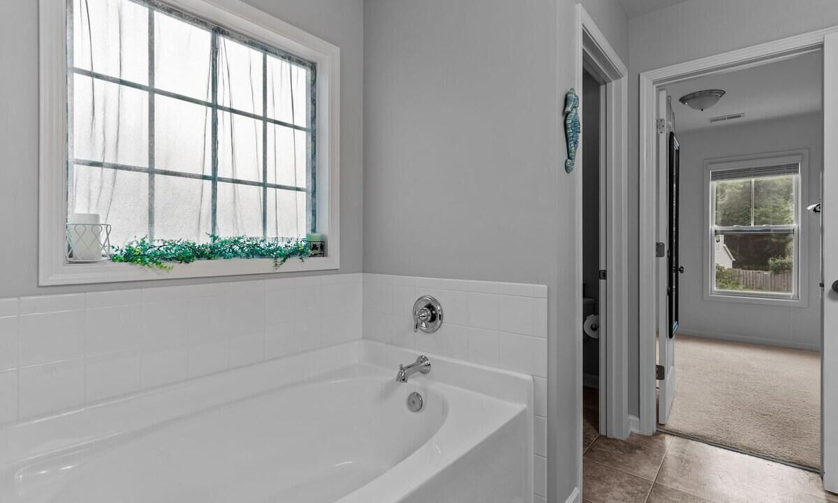 Photo of Bathroom in Myrtle Grove